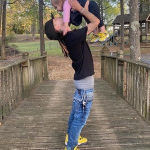 Meet your Posher, Robert